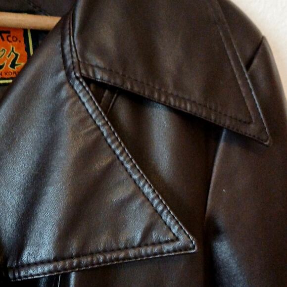 Vintage 70s The Traveler Belted Faux Leather Vegan Dark Brown Jacket - Picture 4 of 9